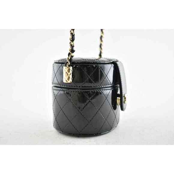 Chanel 20A Mini Black Patent Vanity Quilted CC On Chain Shoulder Crossbody Bag - Picture 3 of 12